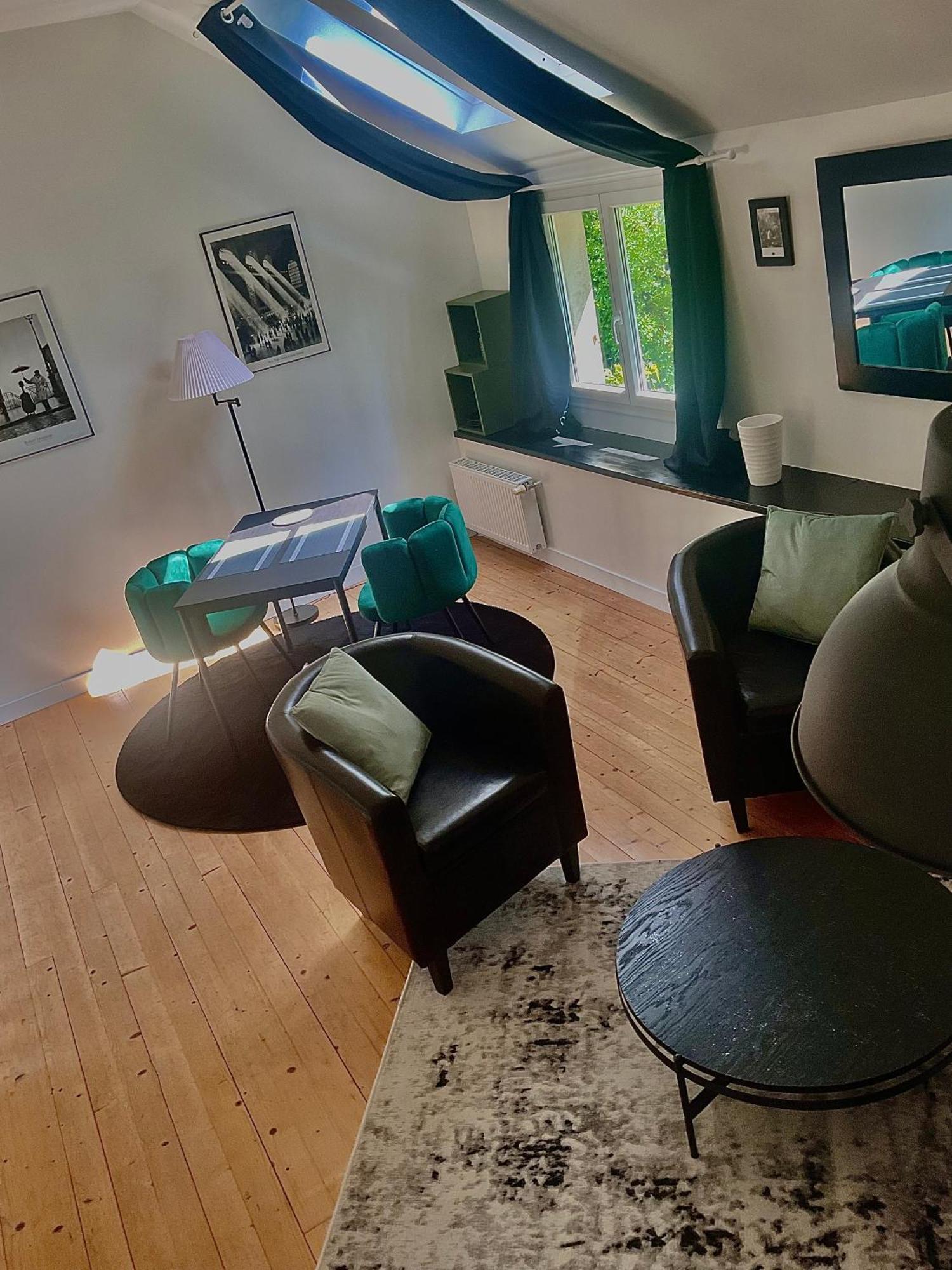 Charmant Gite Avec Exterieur Et Piscine Partagee Mespaul Extérieur photo